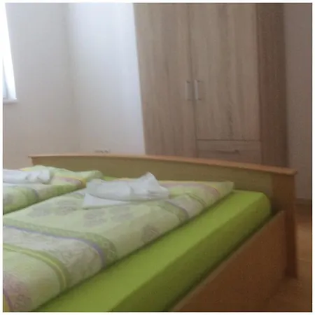 Elegant Attila Apartman Hajduszoboszlo