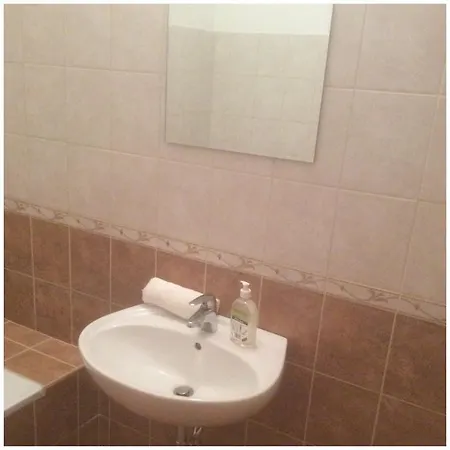 Elegant Attila Apartman Hajduszoboszlo