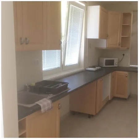 Lägenhet Elegant Attila Apartman *